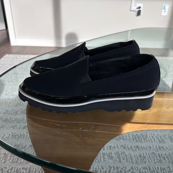 Donald Pliner Black Platform Loafers - Size 8 - Picture 7 of 10